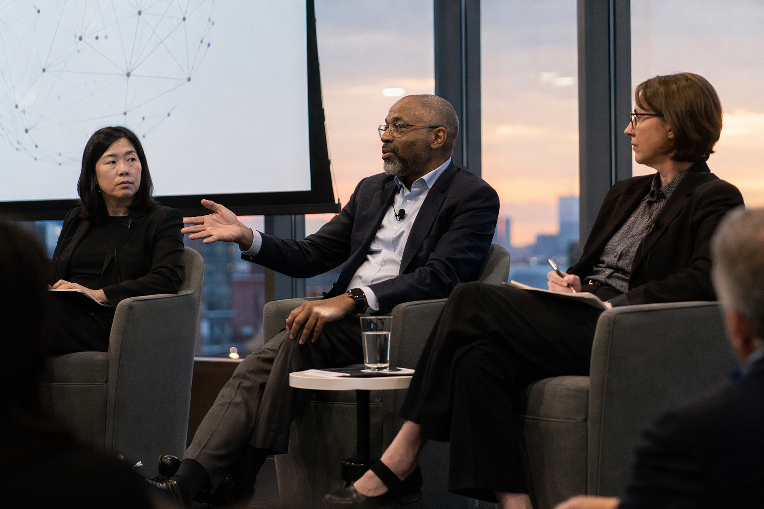 Expert Opinions: Industry Reactions to Government Oversight